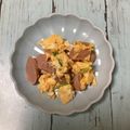 おはなすき's cooksnap of when they made 簡単に一品♡魚肉ソーセージと卵の炒め物❢.