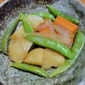 クックY08S17☆'s cooksnap of when they made じゃが芋とスナップえんどうの煮物.