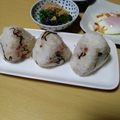 よちりん's cooksnap of when they made 梅干し・しらす・ごま・塩昆布のおにぎり♬.