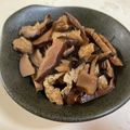 papikun's cooksnap of when they made スライス干し椎茸と油揚げの含め煮.