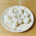 クック3O6AKM☆'s cooksnap of when they made 米粉で美味しいお月見団子.