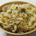 yasumajo's cooksnap of when they made 缶詰簡単！！舞茸とサバ缶の炊き込みご飯.