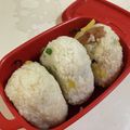 papikun's cooksnap of when they made おひとりさまの沢庵と塩こぶのおにぎり.