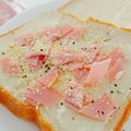 柚子♡⸝⸝⸝'s cooksnap of when they made サクっと香ばしいハムマヨ粉チートースト♪.