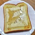 ＊なぁ＊'s cooksnap of when they made 簡単スライスチーズのハニートースト♪.
