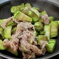 ｸﾏﾘｴ's cooksnap of when they made 甘辛白なす豚のフライドオニオンがけ.