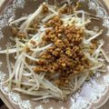 pon_chi's cooksnap of when they made 簡単！激ウマ！豚ひき肉カレー肉味噌もやし.