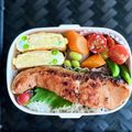 マルんちの丸顔's cooksnap of when they made 【 グリンピースとチーズの卵焼き♪ 】.