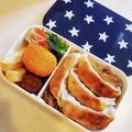 ゆいmaru3's cooksnap of when they made お弁当・・・170餃子のっけ弁当.