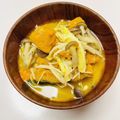 azbjbn's cooksnap of when they made 南瓜＆キノコ＆油揚げの味噌汁.