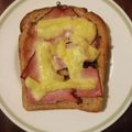 inLondon's cooksnap of when they made ハム海苔チーズトースト.