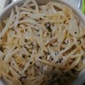 kyokoha's cooksnap of when they made もやしのゴマ味噌あえ.