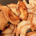 YUJIMOM's cooksnap of when they made これ本当にお肉ですネ☆車麩の照焼き♪.