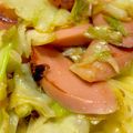 s06007's cooksnap of when they made キャベツとソーセージの炒め物♪.
