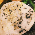 私市ビッキーズ津門巳's cooksnap of when they made 胡麻ごまゴマおにぎり.