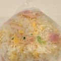 くまちーこ's cooksnap of when they made 炒り卵とベーコンのごちそうおにぎり.