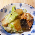 クックBF7NAW☆'s cooksnap of when they made 秋鮭とキャベツのマヨちゃんちゃん焼き.
