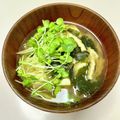 azbjbn's cooksnap of when they made ★★貝割れと油あげ★の★味噌汁★★.