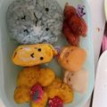☆莢華☆'s cooksnap of when they made すみっコぐらしキャラ弁とかげとにせつむり.