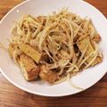 呑み食いずぼらママ's cooksnap of when they made 厚揚げ＆もやしの焼肉マヨ炒め♡.