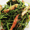 MAXA！'s cooksnap of when they made ＊豆苗とちくわのおかか炒め＊.