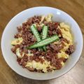 和☆2049's cooksnap of when they made 豆腐が入った卵のカサ増しふわふわ三色丼✨.