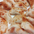 さいとんこれら's cooksnap of when they made 餃子の皮とクリチで☆北海道包み焼きピザ.