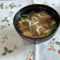 yesmama's cooksnap of when they made ダイエット♡舞茸と生姜と糸寒天のお味噌汁.