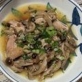moeおもち's cooksnap of when they made 鶏もも肉としめじの梅煮.