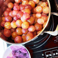 aritya's cooksnap of when they made ぶどうの皮がつるりん♪.