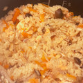 ロン子's cooksnap of when they made 風味豊か♪鮭としめじの炊き込みごはん☆.