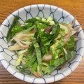 飴ちゃんV's cooksnap of when they made 豆苗ときゅうりとみょうがのカンタン酢和え.