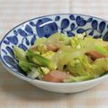 umemodoki's cooksnap of when they made 魚肉ソーセージ、卵、キャベツの炒め物.