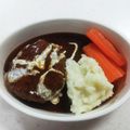 roll21's cooksnap of when they made デミグラスソースの煮込みハンバーグ♪.