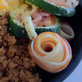 チョコママ★'s cooksnap of when they made 弁当に★簡単ハムと餃子の皮で薔薇の花.