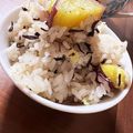 りんごっ。's cooksnap of when they made サツマイモとひじきのご飯.
