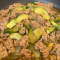 やよい・M's cooksnap of when they made はぐらうりの豚肉炒め.