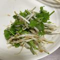 伊藤。's cooksnap of when they made パクチーともやしのサラダ.