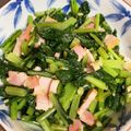 amiromika's cooksnap of when they made かぶの葉とベーコンのにんにく炒め✿.