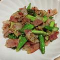 55才のおじさん's cooksnap of when they made 簡単!!アスパラベーコン炒め❤.