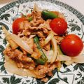 こたつneco's cooksnap of when they made 丼にも！プチトマトと豚肉のスタミナ生姜焼.