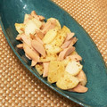 なつき☆ミ's cooksnap of when they made 長芋と魚肉ソ炒めだし醤油粒マス絡め.