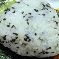 ゆけり３兄弟's cooksnap of when they made 冷めても美味しい☆ごま塩オイルおにぎり。.
