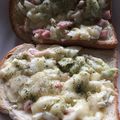 クック2H9MD0☆'s cooksnap of when they made 朝食やランチに♪オニオンツナマヨトースト.
