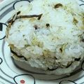 ゆけり３兄弟's cooksnap of when they made しらすと塩昆布のおにぎり.