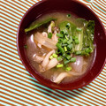 ふたごゆき's cooksnap of when they made 豚肉と小松菜のみそ汁.