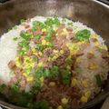 papikun's cooksnap of when they made アウトドアで簡単★ウィンナーピラフ.