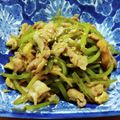 YCHキッチン's cooksnap of when they made 素朴！さつま芋の茎【芋づるの炒め煮】.