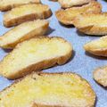 しーな☆彡's cooksnap of when they made ロールパン使用♪甘~いハニーラスク.