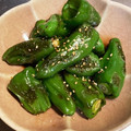komutin's cooksnap of when they made ピーマンだけ　まるごとピーマンの甘辛炒め.